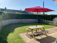 Stockwood - 3 bedroom bungalow, sleeps 6, dog friendly, - B&B Braunton