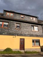 Ardesia holiday apartment - B&B Bad Lobenstein