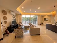 PP201 Modern Space in Centre of Town - Bed and Breakfast Tamarindo