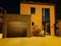 Le tiny de Laly - climatisation -wifi - jardin - airport navette - B&B Pont-de-Loup