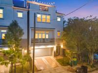 Sleeps 16+ Rooftop + Foosball + Xbox - B&B Houston