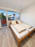 Wiesn-Apartment mit eigenem Eingang & Balkon - Ferienwohnung München