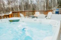 Birch Forest Cabin Retreat wHot Tub Anchorage - Bed and Breakfast Eagle River