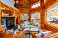 Birch Forest Cabin Retreat wHot Tub Anchorage - Bed and Breakfast Eagle River
