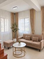 Lipa City Getaway Bright & Modern 3BR - B&B Lipa City
