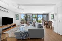 Beautiful Belmore Retreat Easy Walk to Beach - B&B Sunshine Beach
