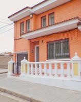 CHALET Cubo de las Monjas - B&B Nava del Rey