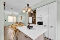Modern 4BR Townhome Rooftop Terraces Downsview - B&B Toronto
