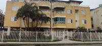 Apto 2 dormitórios, sendo 1suite a 350m da praia com churrasqueira - Chambres d'hôtes Florianópolis