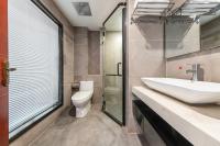 Doppelzimmer mit Balkon (2 Erwachsene + 1 Kind)