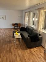 Downtown Apartment with Wood-Burning Stove - Chambres d'hôtes Alta