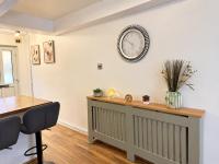 Orpington Cozy Hideaway 2 Bedroom apartment with garden and free Parking - Bed and Breakfast Foots Cray