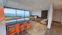 Umhlanga upmarket Seaview Apartment - B&B Durban