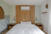 אי שם בגולן - Ferienwohnung Qeshet