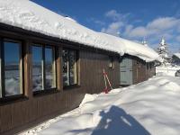 Very central and by the lake Sjusjøen - Bed and Breakfast Ringsaker