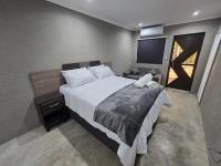 Stay at Clover 1 - B&B Mbombela