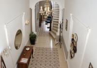 Maltese Terrace house with a modern touch - close to airport 4 km - Chambres d'hôtes Tarxien