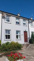3 Bed Contractor - Family House - Parking - Moira M1 - Sleeps 6 - B&B Moira