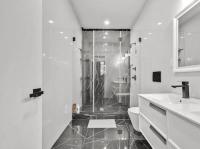 Camera Familiare con Bagno Privato