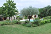 B&B Saint-Restitut - Luc et Corine - Bed and Breakfast Saint-Restitut