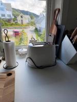 Central 2-Bedroom Sea View Apartment - Ferienwohnung Volda