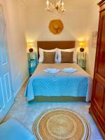 Steyr Mitte Cottage 1 Schlafzimmer und 1 Schlafkabinett parken im Garten - B&B Steyr