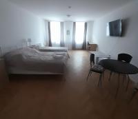 Comfort Dreibettzimmer mit Dusche