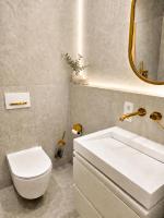 Lovely central apartment - Pool Gym Sauna extra buchbar - B&B Munich