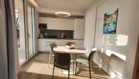 Appartement met 2 Slaapkamers en Terras - Uitzicht op Zee