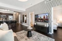 Chic Bay St Home Bright Modern & Cozy - B&B Toronto