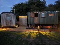 Usk Vale Shepherd Huts - B&B Trelleck