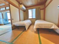 Hakuba Landmark Happo Lodge - B&B Hakuba