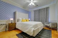 Cozy Centennial House Upstairs - Downtown Columbia - B&B Columbia