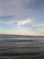 F&F Beachside Kubo Hub - Cozy Modern Kubo near Beach Surf Hub & Tourism Hub - B&B Gubat