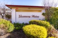 2B Spacious Apartment in the Heart of Tuggeranong - Hosted by CanStay - B&B Coombe