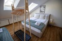 Bright Apartment in central Basel - Special WHITE RABBIT 32 Apartment, Basel, up to 6 guests - B&B Basilea