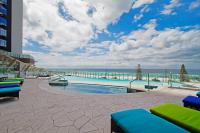 Soul Esplanade Beachfront - HR Surfers Paradise - B&B Gold Coast