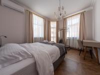 Designer New Central High End 3BR Apartment - Chambres d'hôtes Sofia