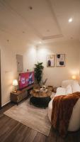 شقه انيقه بسرير ماستر و مثالية - B&B Jeddah