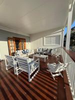 Shoaly House and Shoaly House Cottage - perfect for multiple families & wedding groups - B&B Shallow Bay