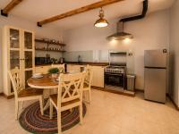 Mwalosun Luxury Vintage Apartments - Chambres d'hôtes Kampala