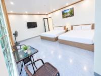 Đức Quỳnh Hotel - B&B Ninh Bình