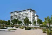 Bloomfields Studio in Oasis 1 - Masdar - B&B Abu Dhabi