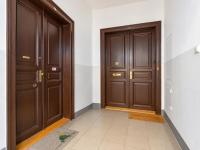 Bright 2BR Apartment for 6 near City Center & Metro U2 - B&B Vienna
