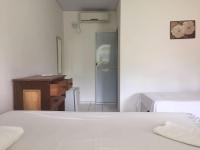 Familienzimmer mit Doppelbett
