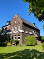 Lounge94 - Villenwohnung mit Sauna und drei Schlafzimmern - Bed and Breakfast Wilhelmshaven