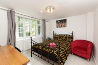 Ensuite Room near Airbus & Rolls-Royce, Southmead hospital - Chambres d'hôtes Bristol