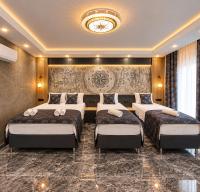 Two-Bedroom Deluxe Apartment with Balcony