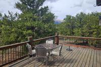 Game Room + Hot Tub! Rocky Mountain Escape - Bed and Breakfast Fairplay