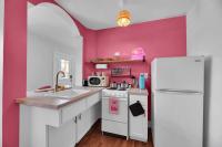Dreamer Den - Sleeps 4 1Bed in WeHo near Dwntwn - B&B Nashville